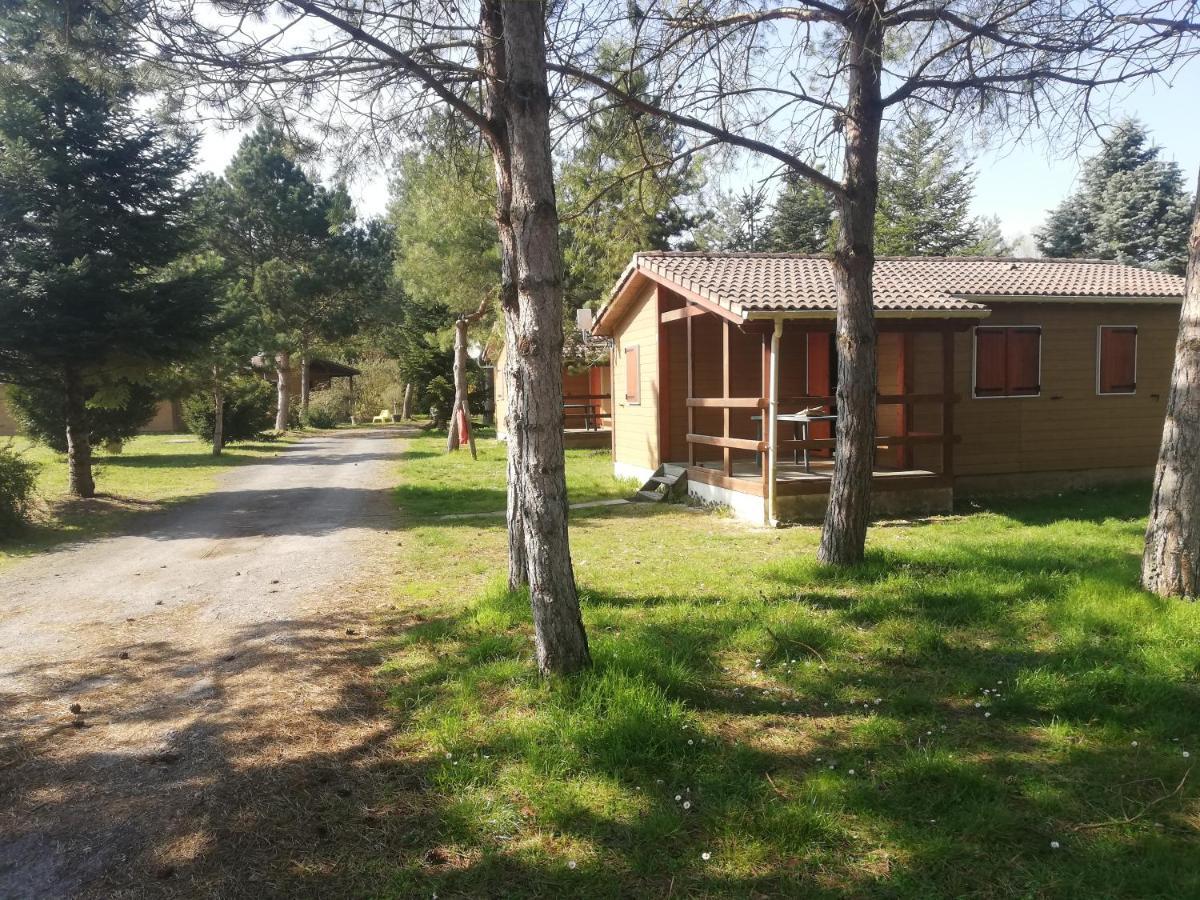 Au Soleil De Picardie Presles-et-Boves Exterior photo